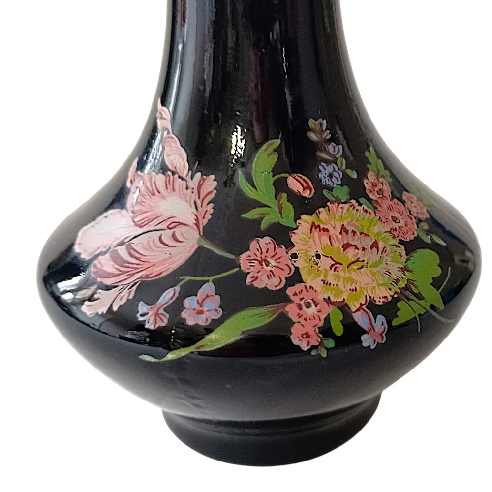 Vintage Black Amethyst Glass Bud Vase Floral Ruffled Fluted Top Edge‎ Victorian